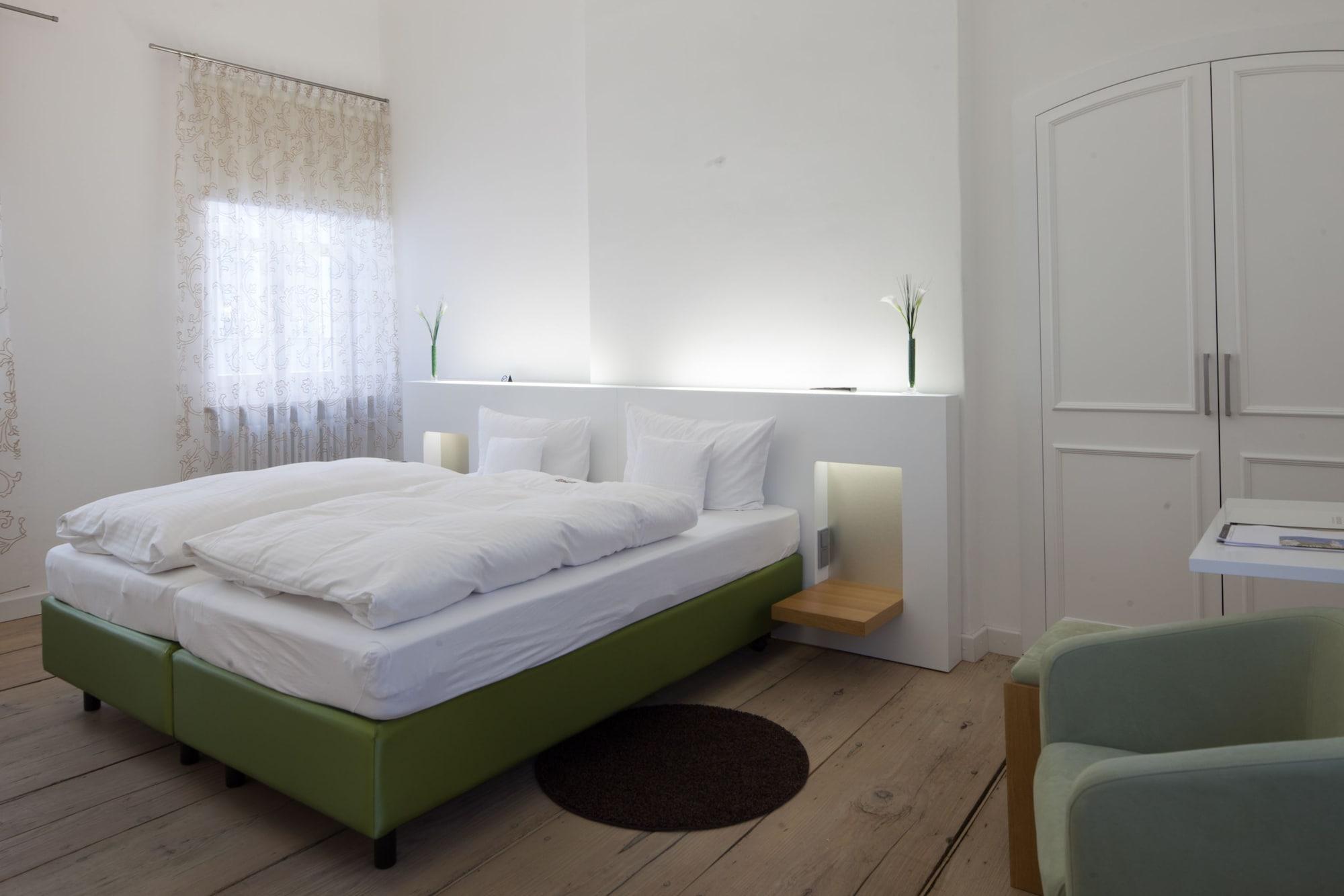 Hotel Kloster Holzen Allmannshofen Bagian luar foto